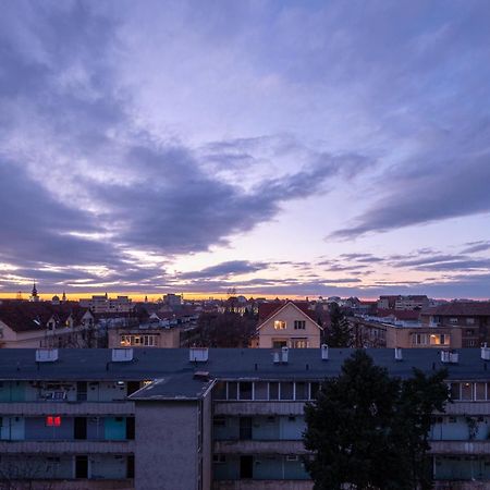 Tei Apartments Oradea Kamer foto